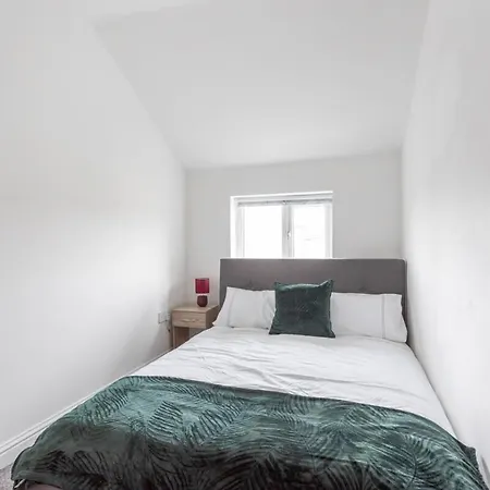 2 Bed Close To Bradford Centre Apartment Bradford (West Yorkshire)