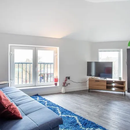 2 Bed Close To Bradford Centre *